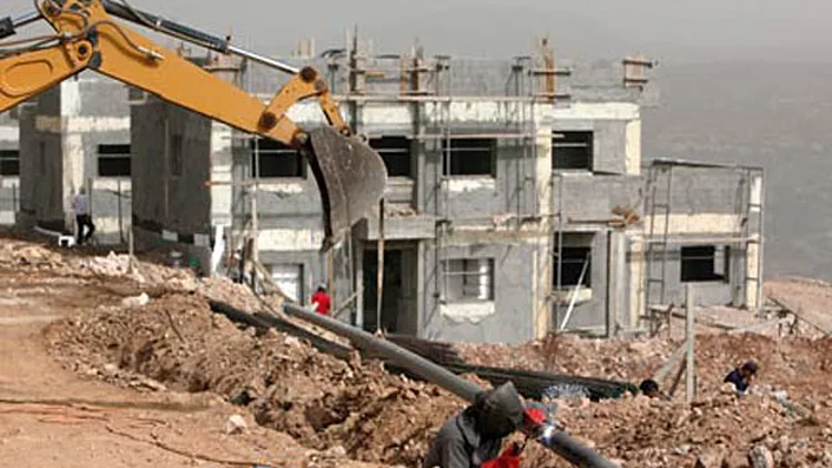 בנייה בשטחים, ארכיון. בנייה, שטחים, אתר, טרקטור, פועל