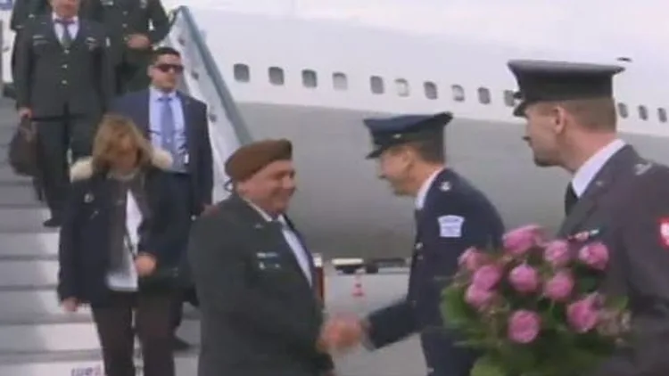 צועדים ולא שוכחים: אלפים יצעדו במצעד החיים בפולין | חדשות 13