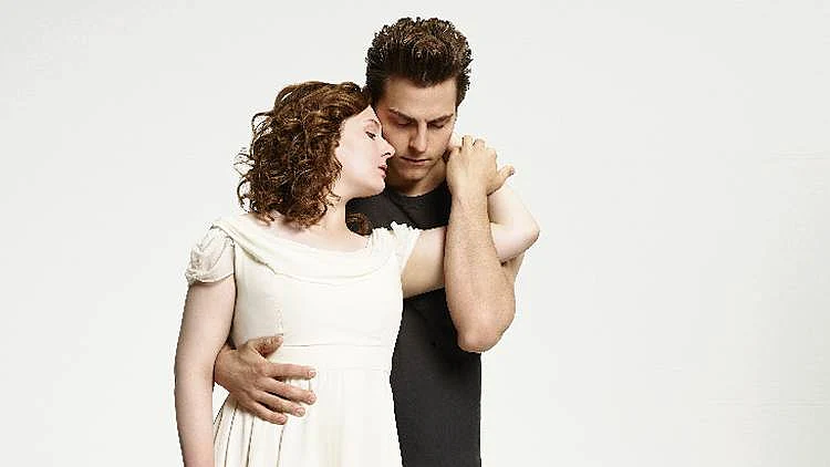 טריילר ראשון לגירסה הטלויזיונית של "ריקוד מושחת"