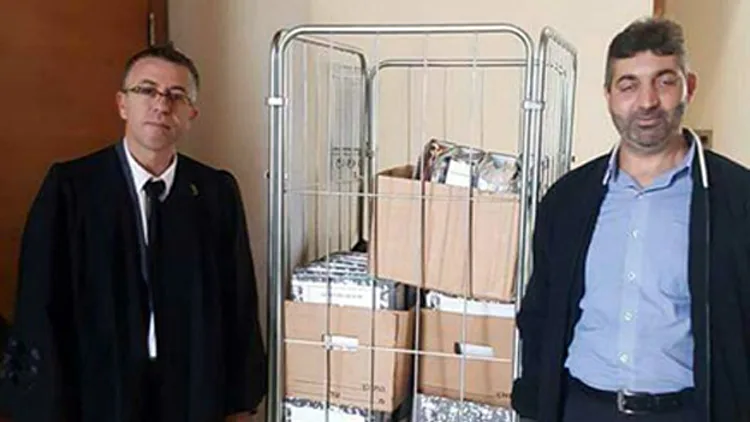 מוחמד עאבד ועורך דינו אחמד חמזה יונס