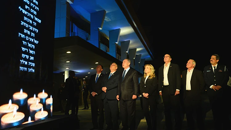 "שירים לזכרם": בכנסת שרו לזכרם של החללים | חדשות 13