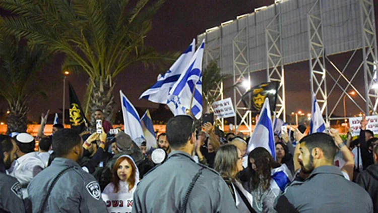 מהומות בטקס הישראלי-פלסטיני