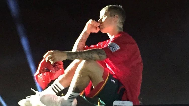 ג'סטין ביבר חגג אמש בפארק