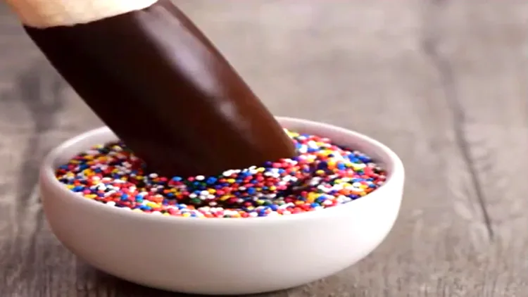 ארטיק שוקו בננה שמכינים בבית בקלות