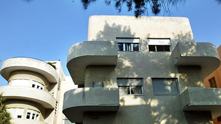 שנת 2016: צניחה ברכישת דירות | חדשות 13