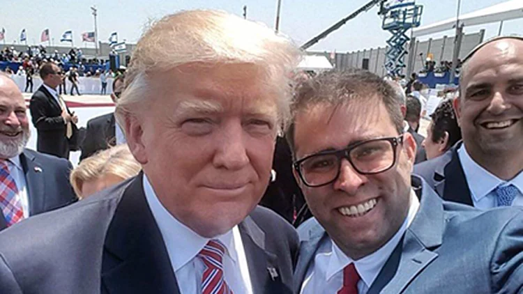 משרד החוץ נגד חזן: "התגנב לשורת לוחצי הידיים" | חדשות 13