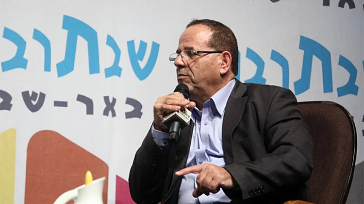 מינוי מופרך. איוב קרא (לשכת דובר עיריית באר שבע)