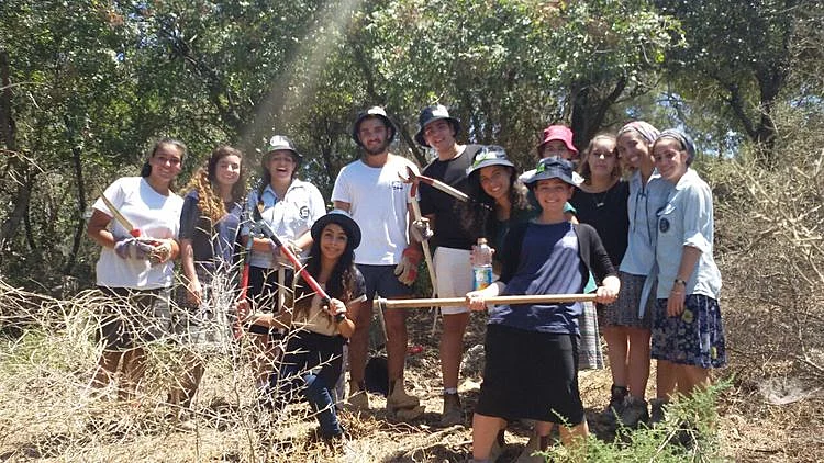 חופש גדול שכולו תרומה לחקלאים