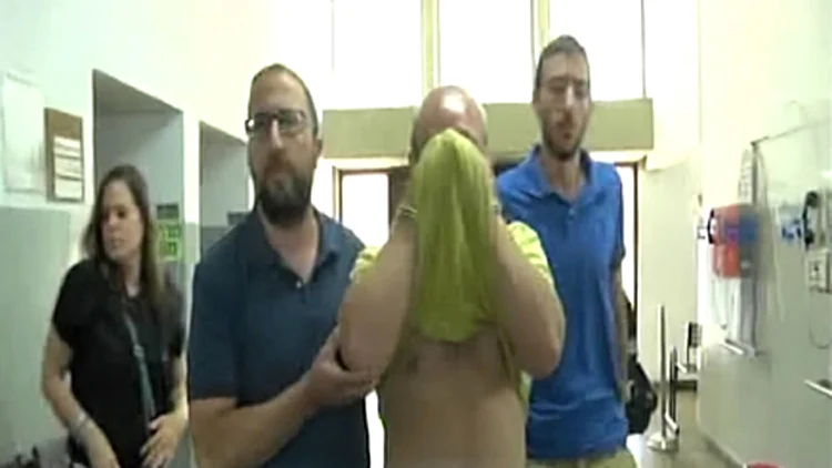 השוטר בהארכת מעצרו, הבוקר (פלאש 90)