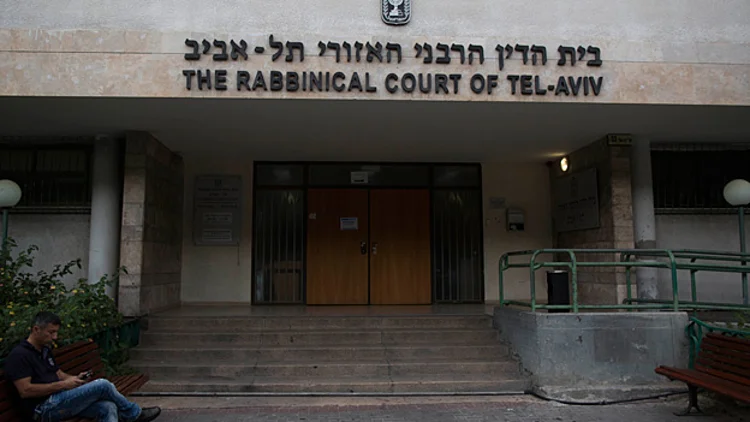 2,976 התגרשו בת"א