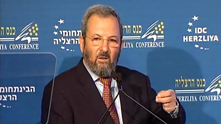"נתניהו מסכן את המדינה", ברק