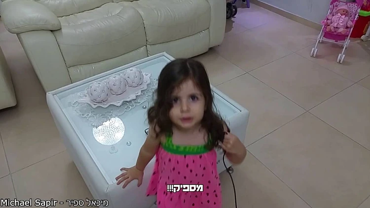 למה היא עשתה לי את זה? אני זמר מעולה!