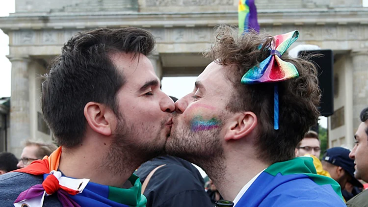 לא רק אהבה. חוגגים גאווה בגרמניה