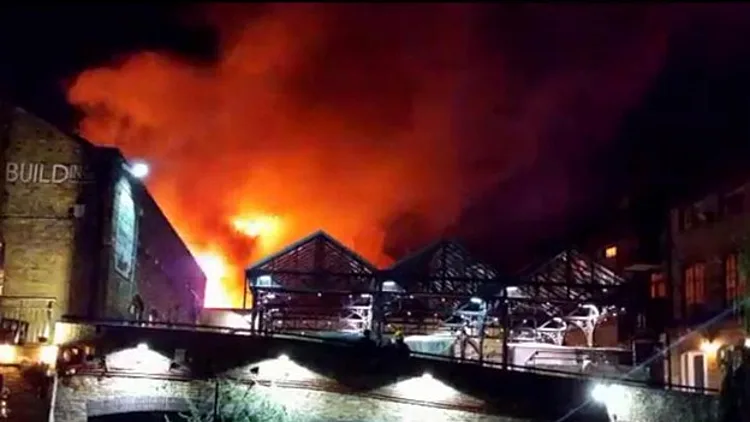 כוחות הכיבוי השיגו שליטה על הלהבות (רויטרס)