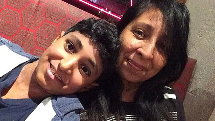 בן 13 אלרגי לחלב – מת בגלל שבריונים "דחפו לו גבינה לפנים" | חדשות 13