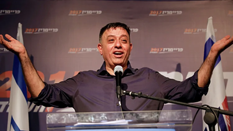 "שותף,חדש וראוי". אבי גבאי