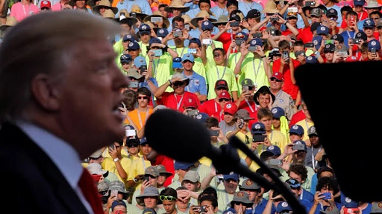 טראמפ בג'מבורי