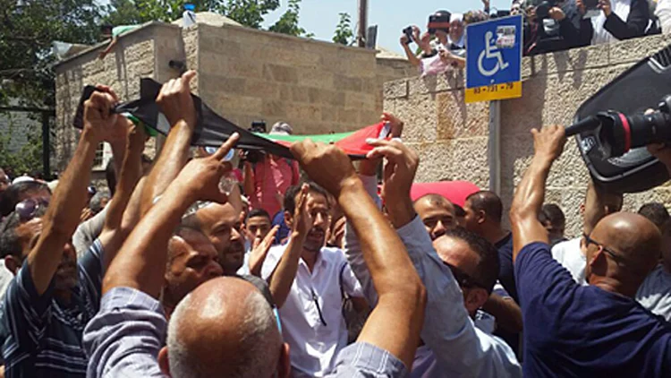 חוגגים בהר הבית