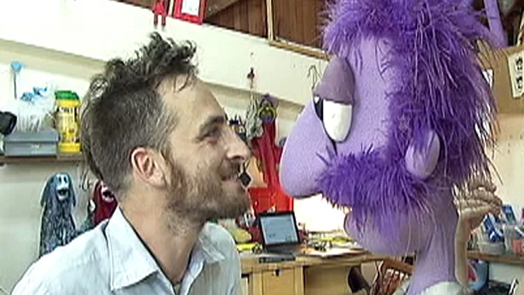 איש המסתורין מאחורי רד בנד נחשף