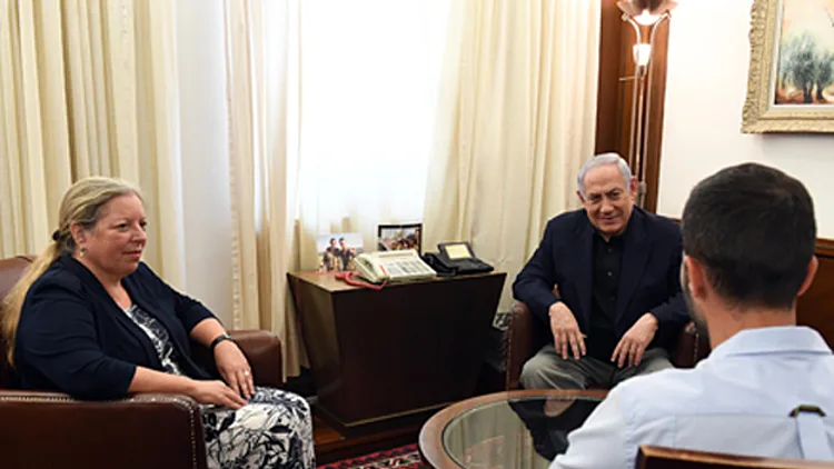 פגישת ראש הממשלה והמאבטח