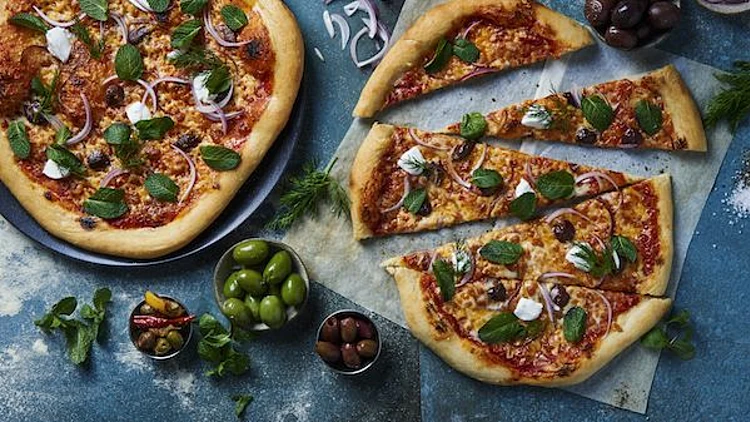 יש איפה לאכול באיירפורט סיטי 