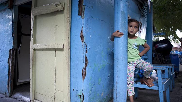 הפרעה גנטית גורמת לבנות להפוך לבנים בגיל 12