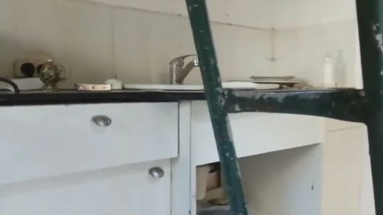 מחסן – במאות אלפי שקלים | חדשות 13