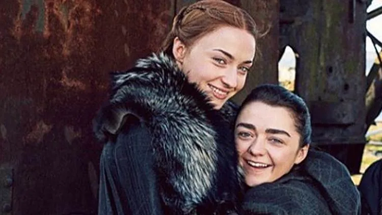 הרגעים המתוקים של סאנסה ואריה מ"משחקי הכס" ברשת