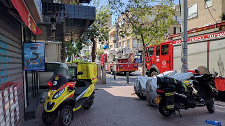 זירת הרצח בת"א (תיעוד מבצעי מד"א)