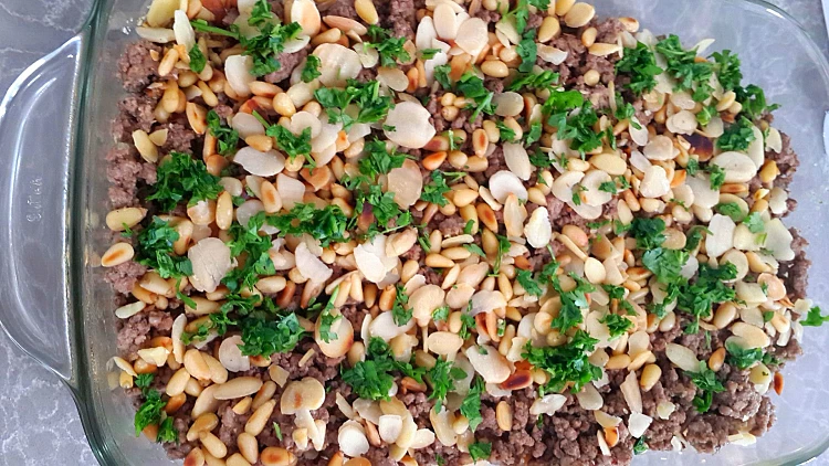 מנסף – תבשיל אורז ובשר כבש טחון | רשת 13