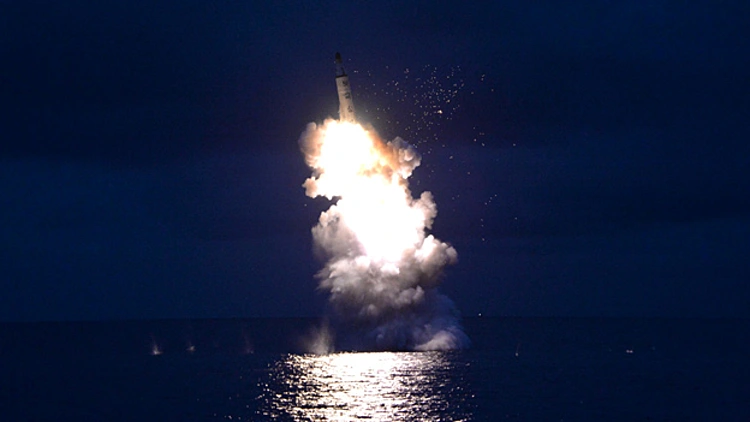 צבא ארה"ב: צפון קוריאה ביצעה 3 שיגורי טילים | חדשות 13