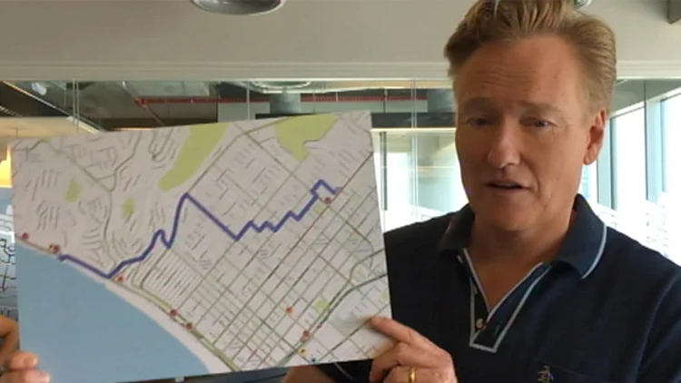 מה עשה קונאן אובריאן במשרד וויז? | חדשות 13