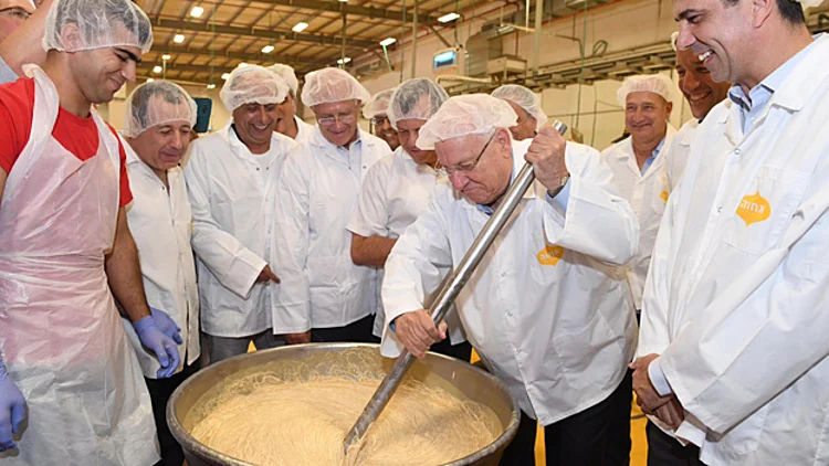 הנשיא בפס הייצור (צילום: מארק ניימן/ ל%)