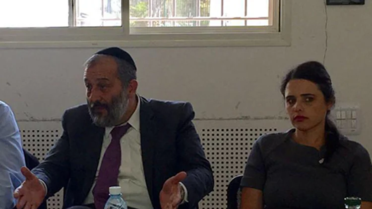 שר הפנים דרעי ושרת המשפטים שקד, היום במה