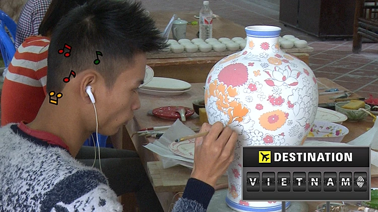 שופינג במעצמת הקרמיקה של האנוי