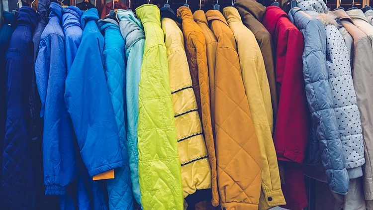 מתכוננים לחורף: איזה מעיל פוך הכי משתלם לקנות?