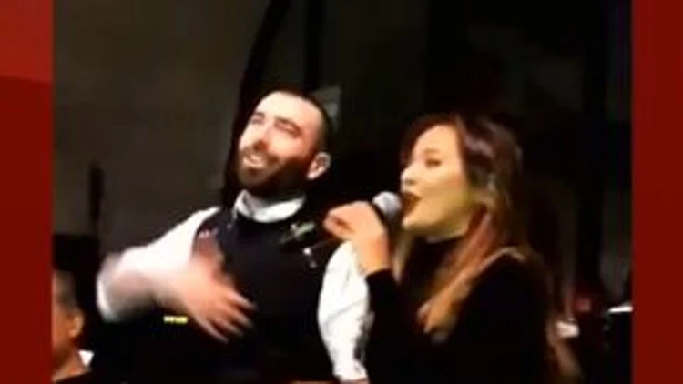 עדן בן זקן בחיקוי של עומר אדם