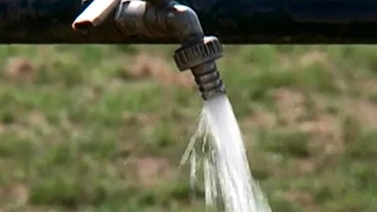 תיעוד: כך מנסים לאלץ אותנו לקנות מסנני מים