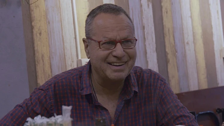 בראבא מודה: כך גנבתי שעון מעורר מברברה סטרייסנד