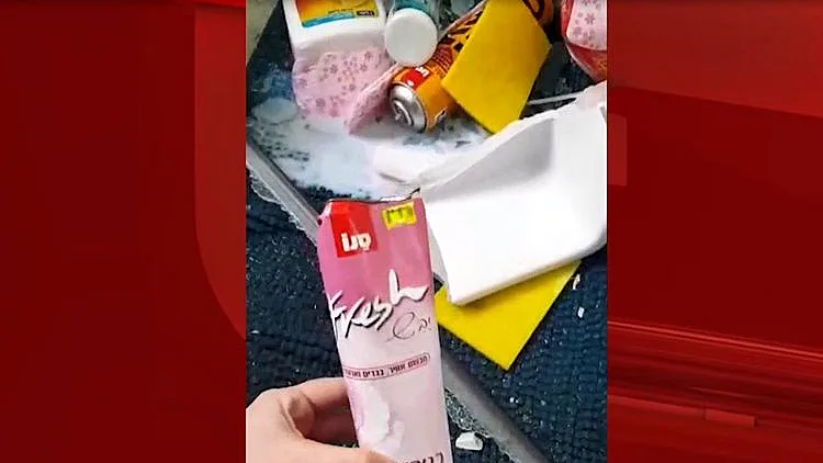 צפו: מטהרי האוויר התפוצצו בארון והרסו את חדר השירותים