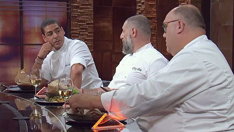 "אם אתם שמים סכין למנה הזאת, זה חוסר אחריות"