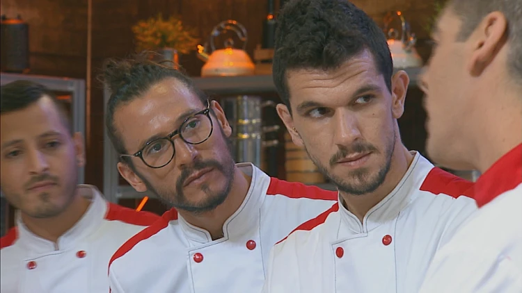 משחקי השף, עונה 3, פרק 14: סוגרים נבחרות