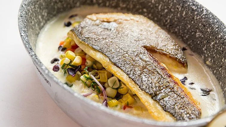 מתכון לפילה דניס עם סלסת תירס של המתמודדת מינור בן דוד (מתוך משחקי השף, עונה 3, פרק 16, משימת התירס)