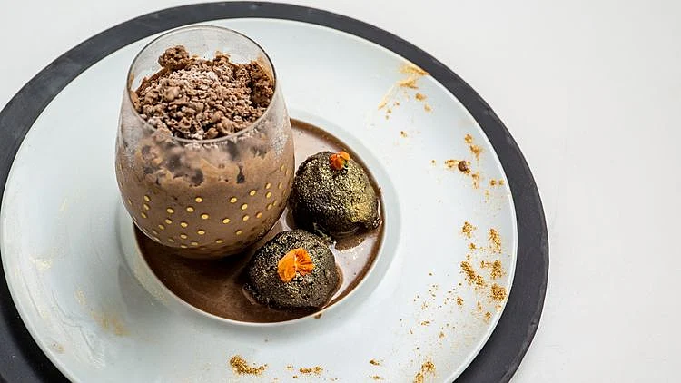 המתכון של פרנק לקובה קקאו קראנץ' עם קציפת שוקולד