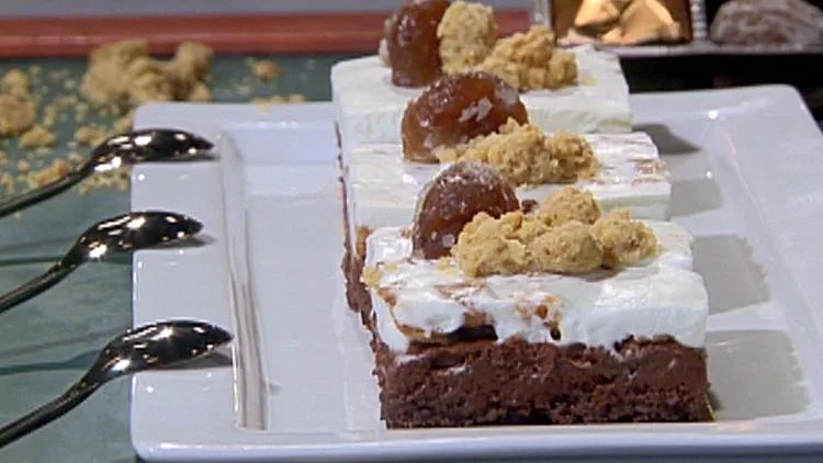 מיקי שמו עושה בית ספר, עונה 2, פרק 12: נוסטלגיה