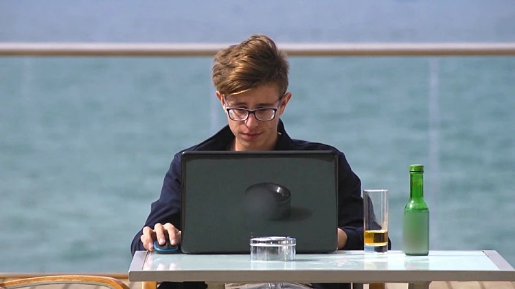 האם מערכת החינוך מנותקת מהמציאות?