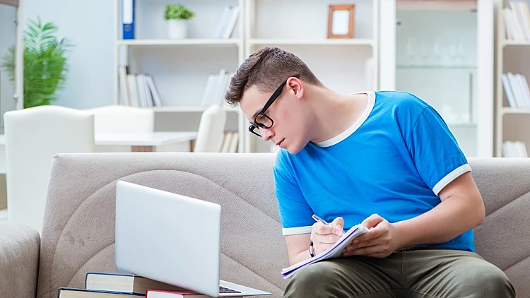 e-learning, למידה מרחוק, שיעורים פרטיים און ליין