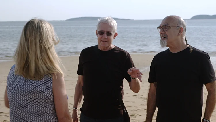 מה ניטשה היה אומר? אהרוני וגידי פוגשים לוויתנים