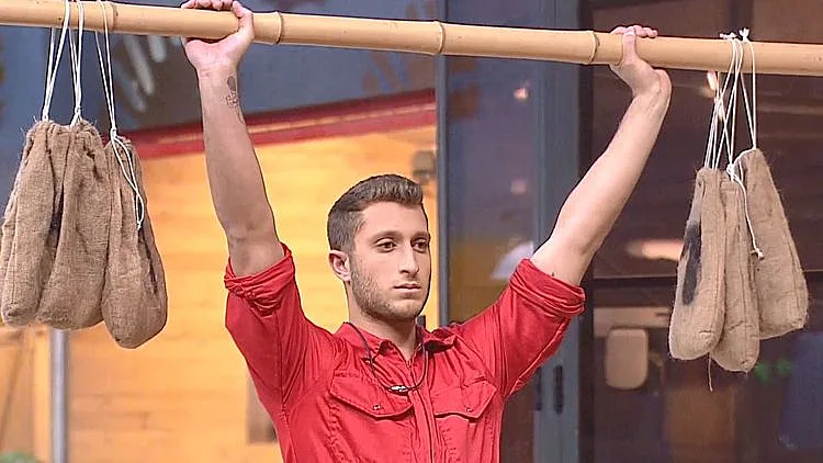 "גם אם ייפלו לי הידיים, אני לא מוותר" | העוצמה המנטלית של בן זיני במשימת הלופ