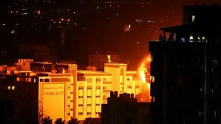 ישראל מגיבה באופן רחב אך מדוד, הכדור בידיים של חמאס • פרשנות